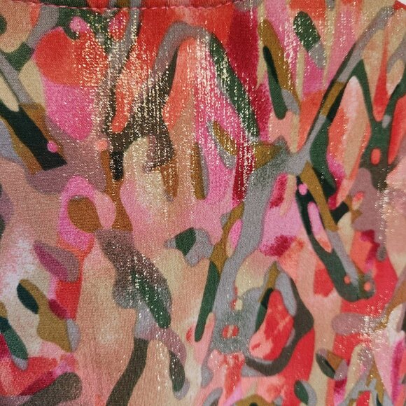 Tanjay Zippered Tunic with Abstract Design and Gold Embellishment - Picture 7 of 8